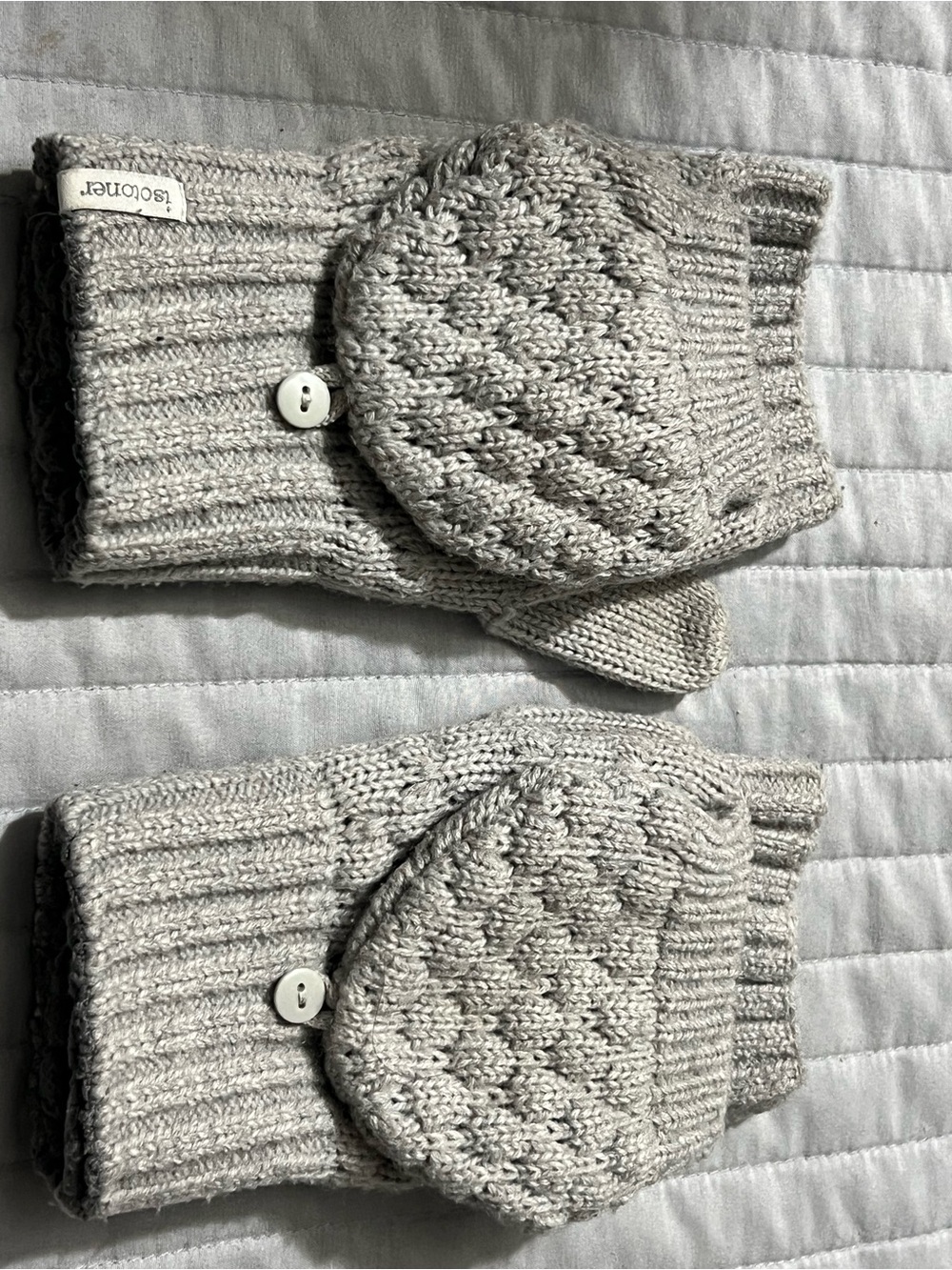 isotoner Kids Light Gray Knit Convertible Mittens